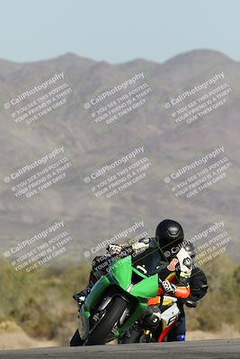 media/Dec-01-2025-Moto Forza (Mon) [[2daa91e15f]]/2-Intermediate Group/Session 2 Turn 9 Entry/